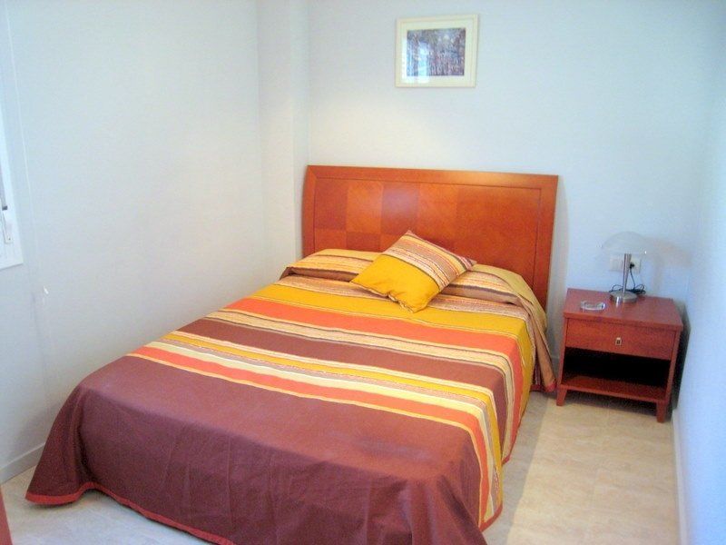 Apartamentos Caru Castelldefels Dış mekan fotoğraf