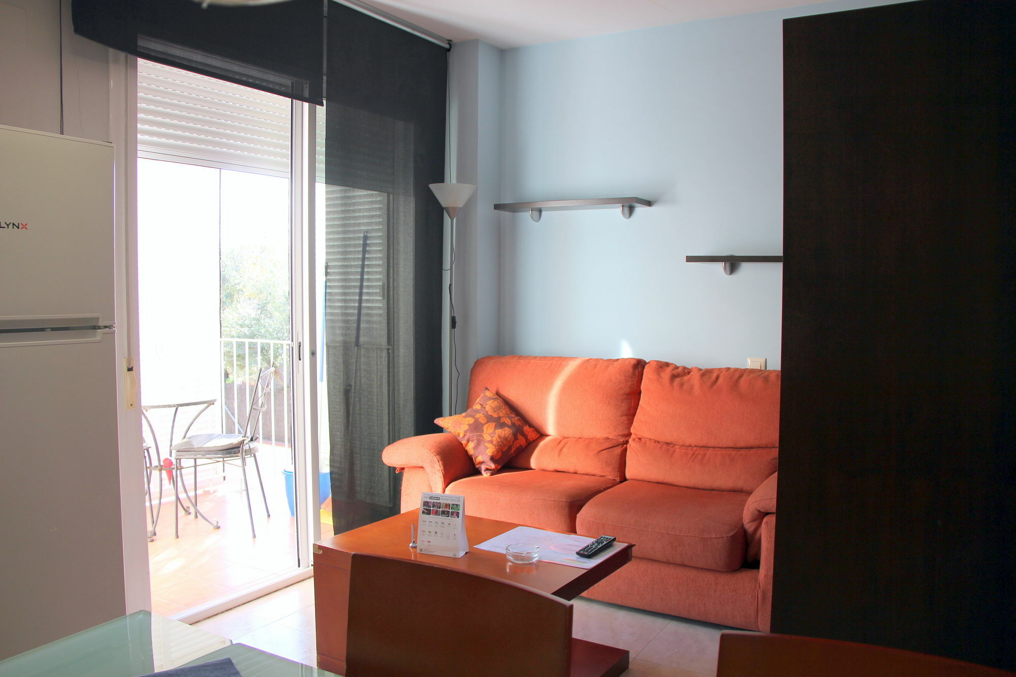 Apartamentos Caru Castelldefels Dış mekan fotoğraf